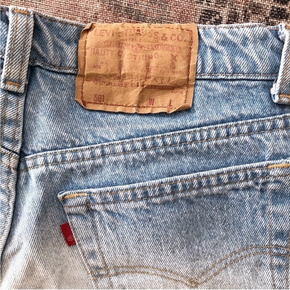 Vintage Levi’s 501 70s Reworked High Rise Straight Leg Bleached Jeans - Picture 6 of 8